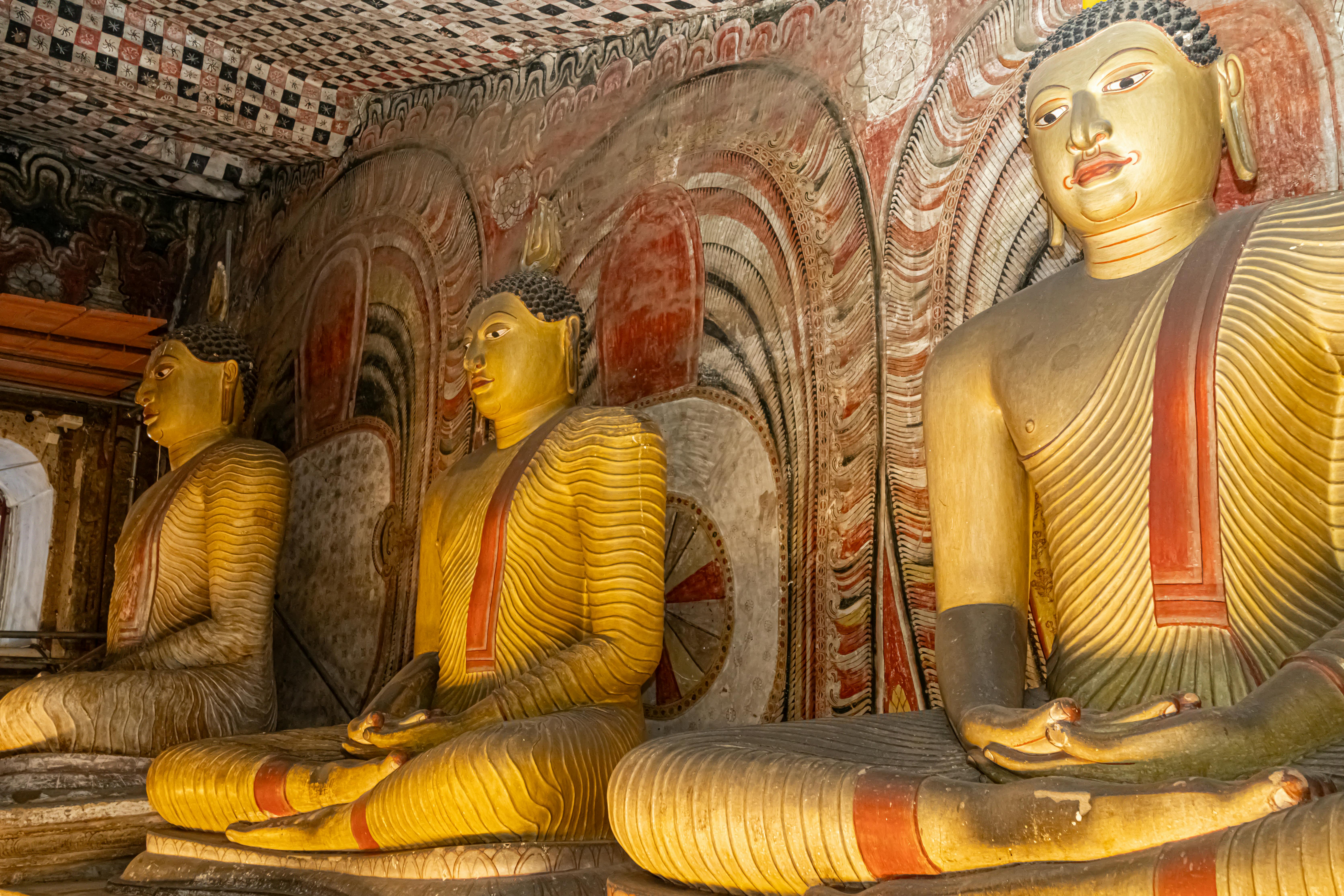 Dambulla Cave Temple
